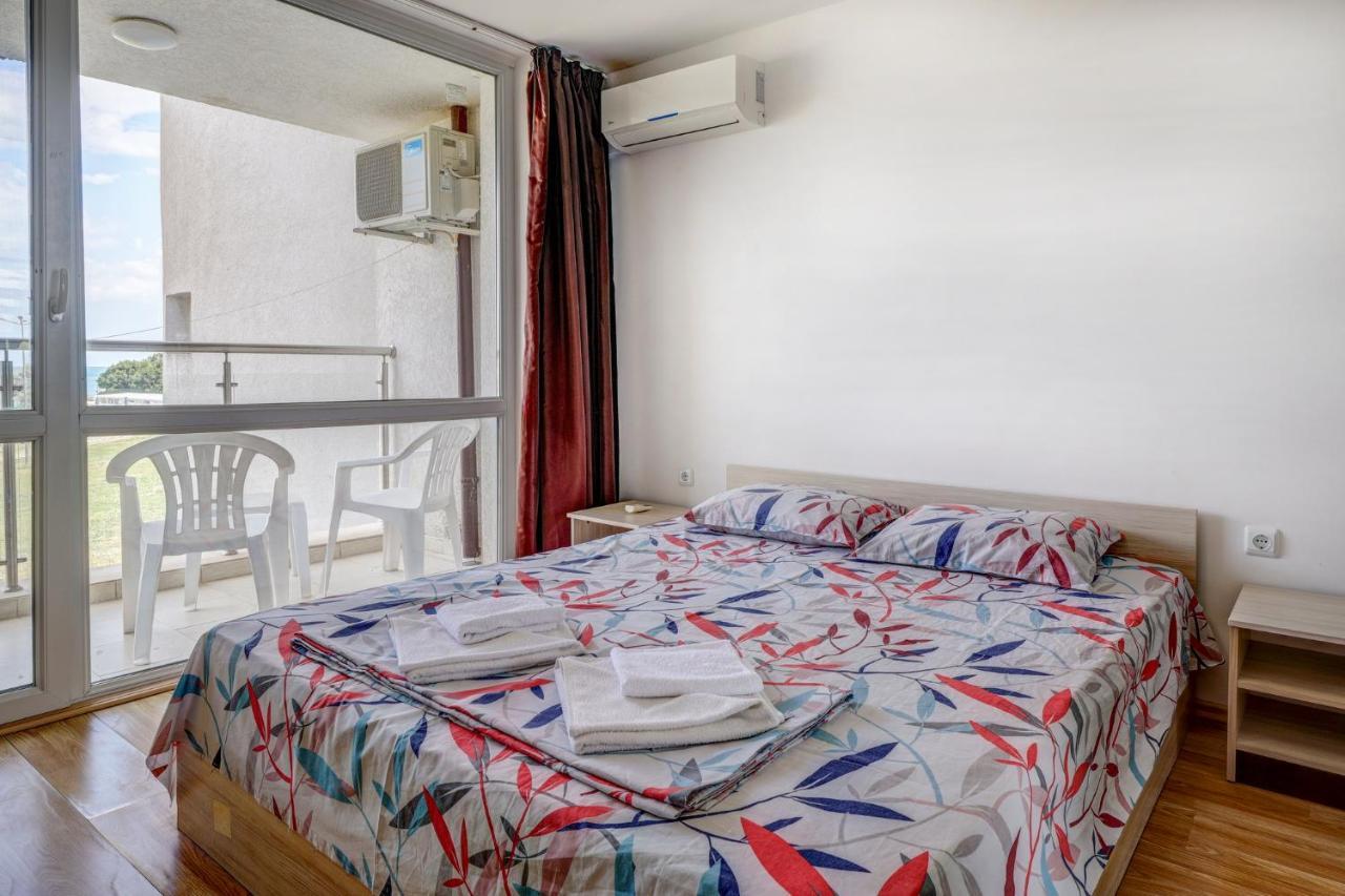 Saint George Hotel 1 Μπαλτσίκ Εξωτερικό φωτογραφία