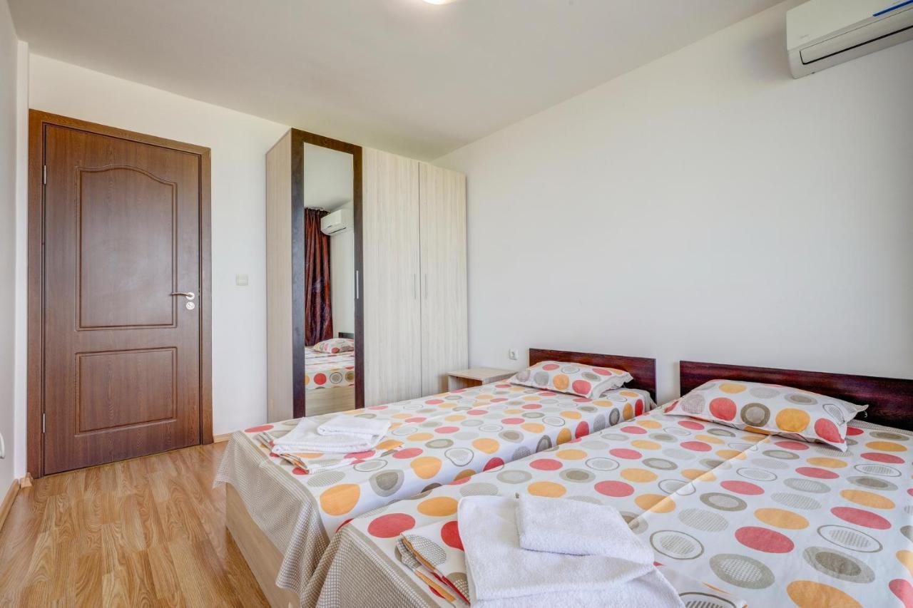 Saint George Hotel 1 Μπαλτσίκ Εξωτερικό φωτογραφία