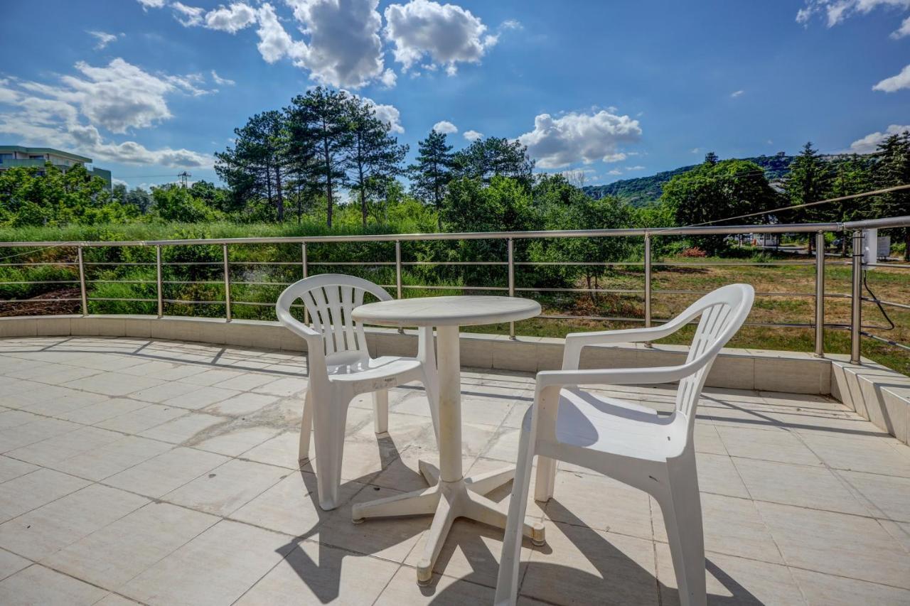 Saint George Hotel 1 Μπαλτσίκ Εξωτερικό φωτογραφία