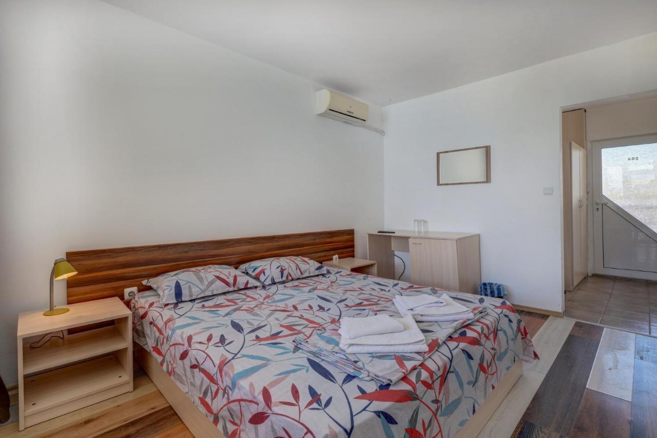 Saint George Hotel 1 Μπαλτσίκ Εξωτερικό φωτογραφία